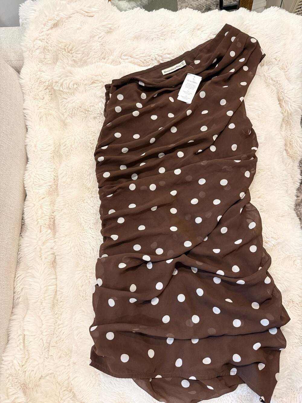 Abercrombie & Fitch One-Shoulder Ruched Polka Dot Mini Dress